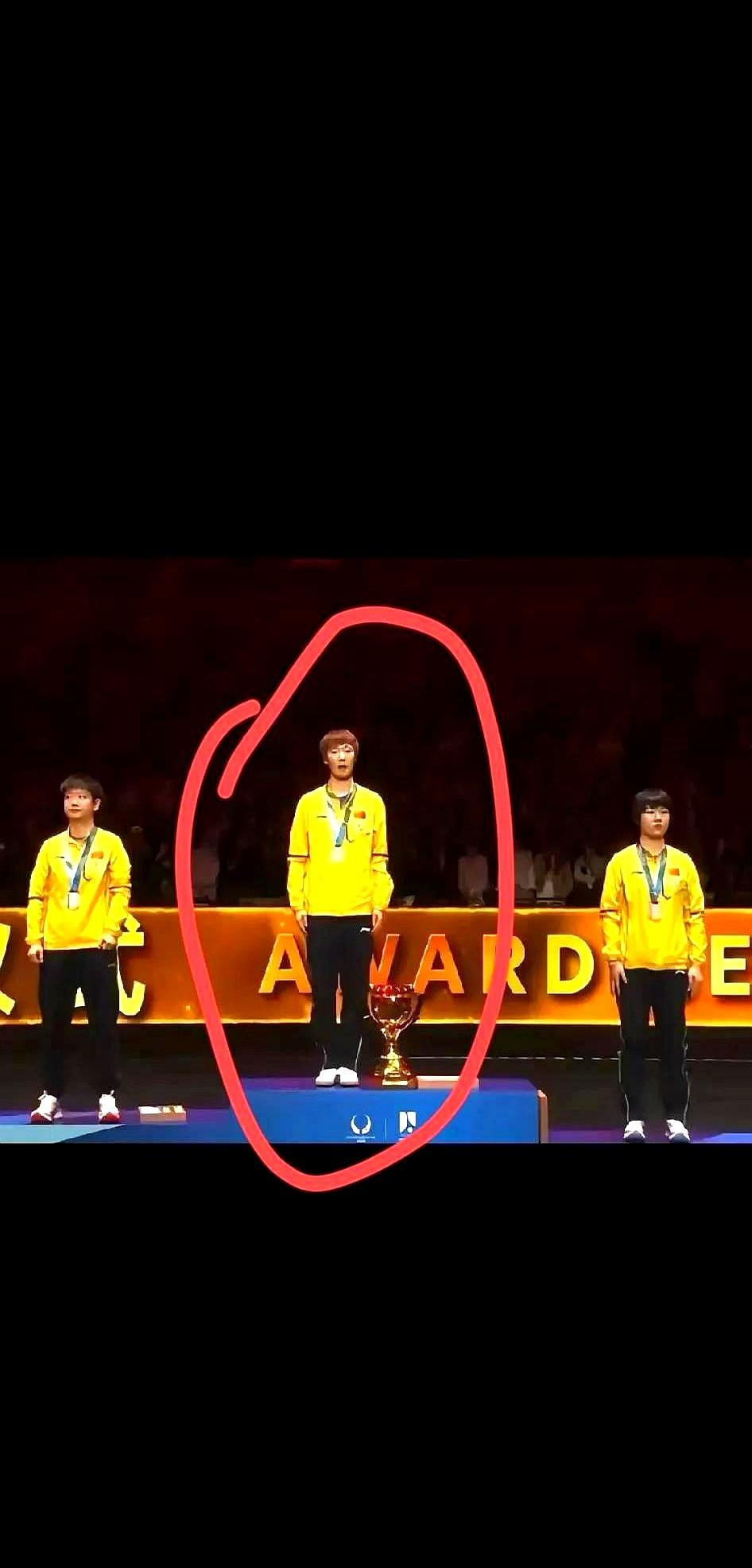 洛杉矶湖人发布备战花絮，集结日主帅复盘，欧冠任务艰巨，训练强度明显提升的简单介绍