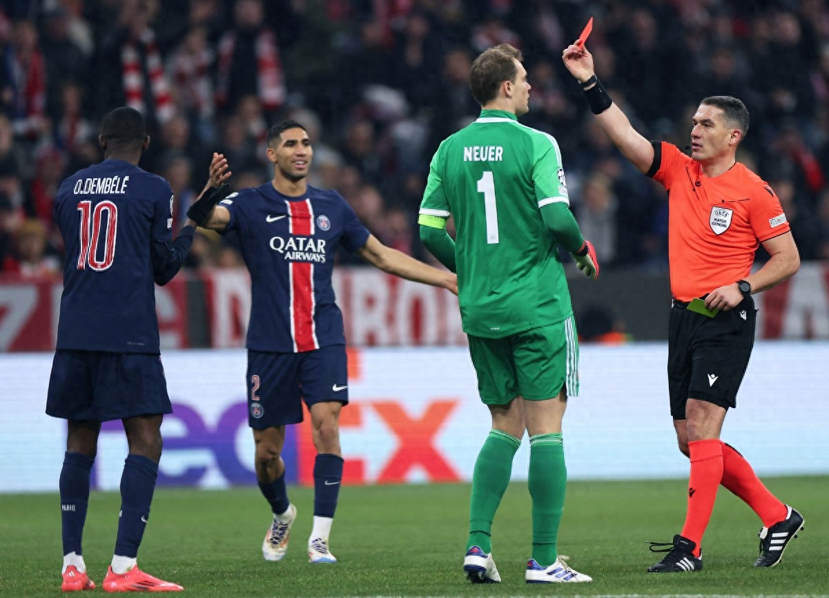 爱游戏体育官网集结日巴黎圣日耳曼备战欧冠；回应争议细节曝光；气氛紧张；轮换策略成焦点的简单介绍